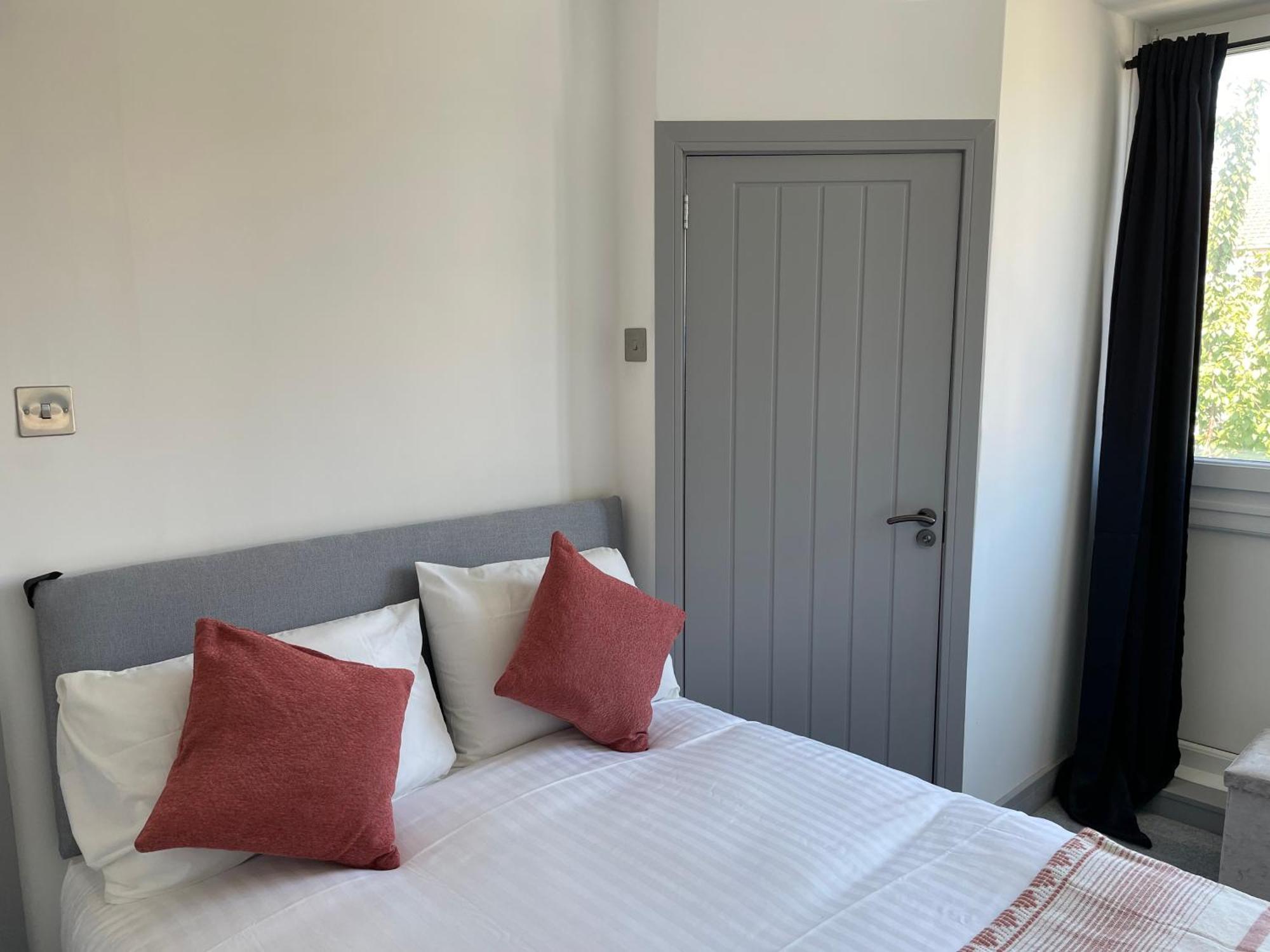 Room In Shared House Hackney Londra Exterior foto